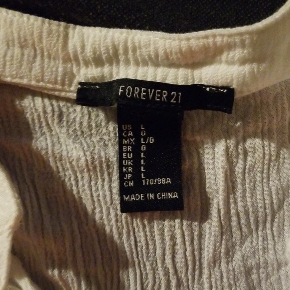 Blouse - Picture 2 of 3